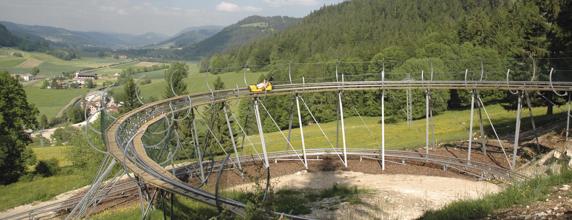 Die Rodelbahn Féeline auf La Robella, Val-de-Travers